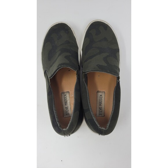Steve Madden Gills Camo Canvas Slip On Shoes - Picture 3 of 7